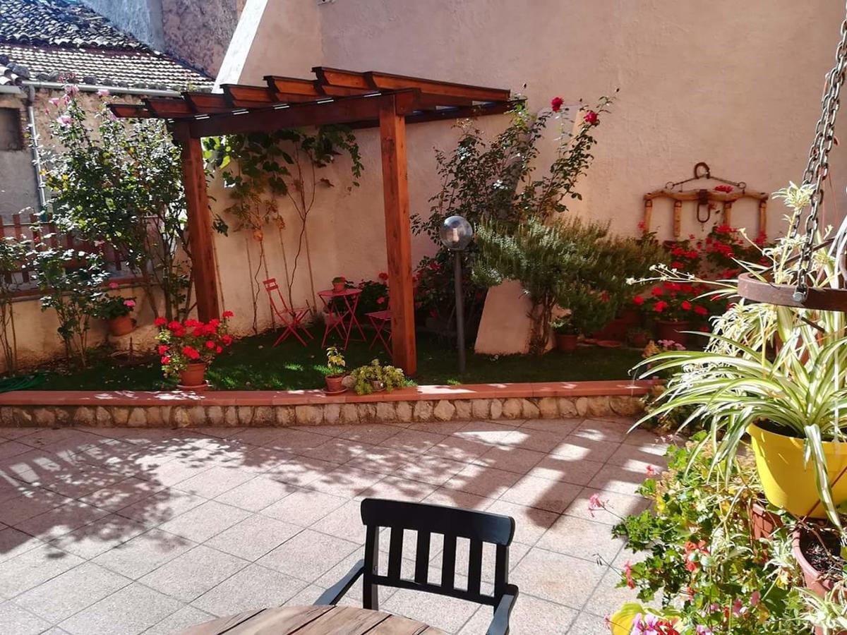 B&B A Casa Di Nonna Massa d'Albe Exterior foto
